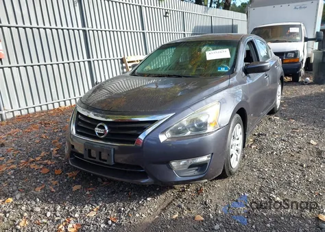 2013 Nissan Altima 2.5 S z USA, uszkodzony, nr VIN 1N4AL3AP6DC917916
